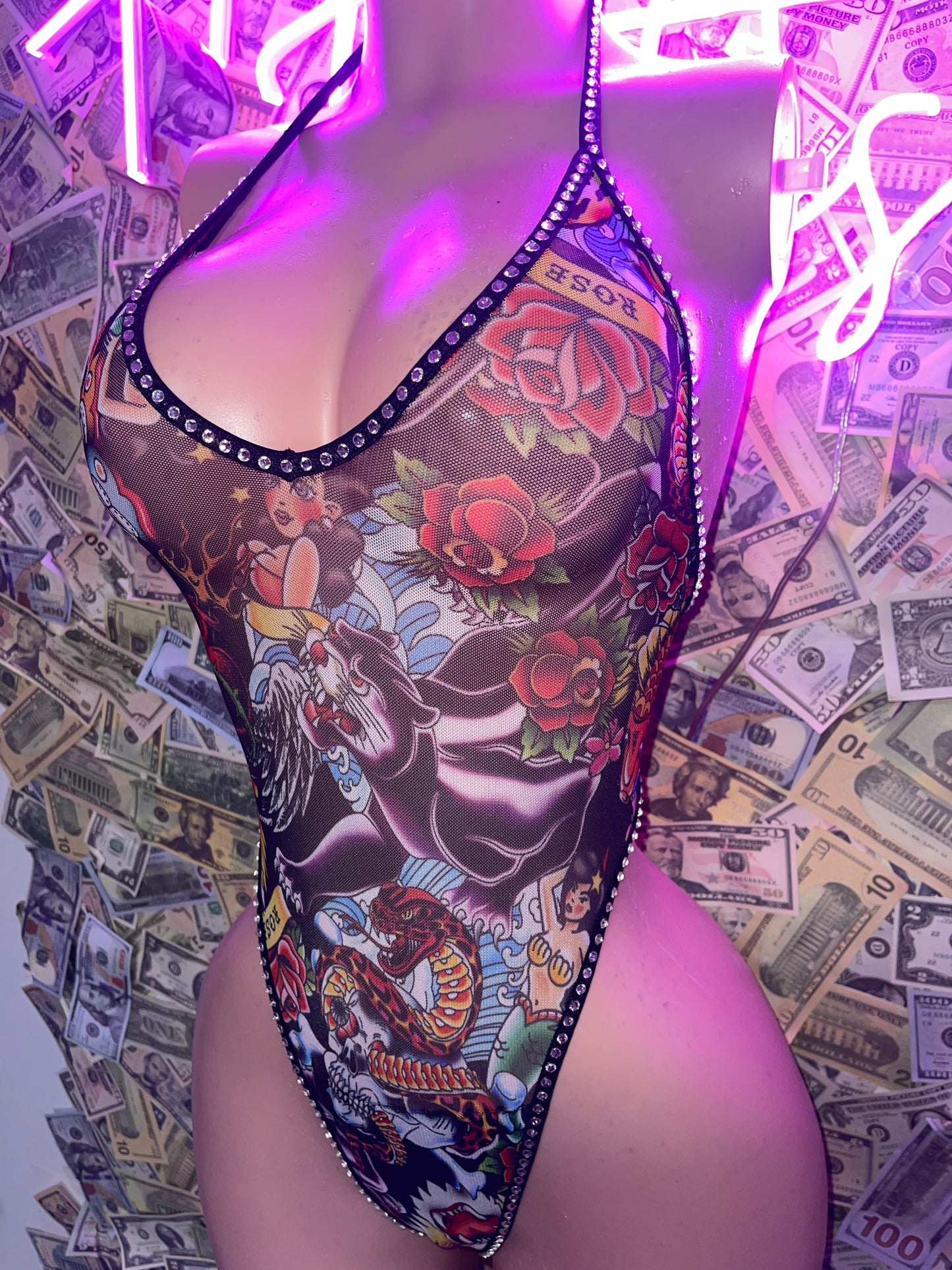 V cut crossbones 1 piece | osfm